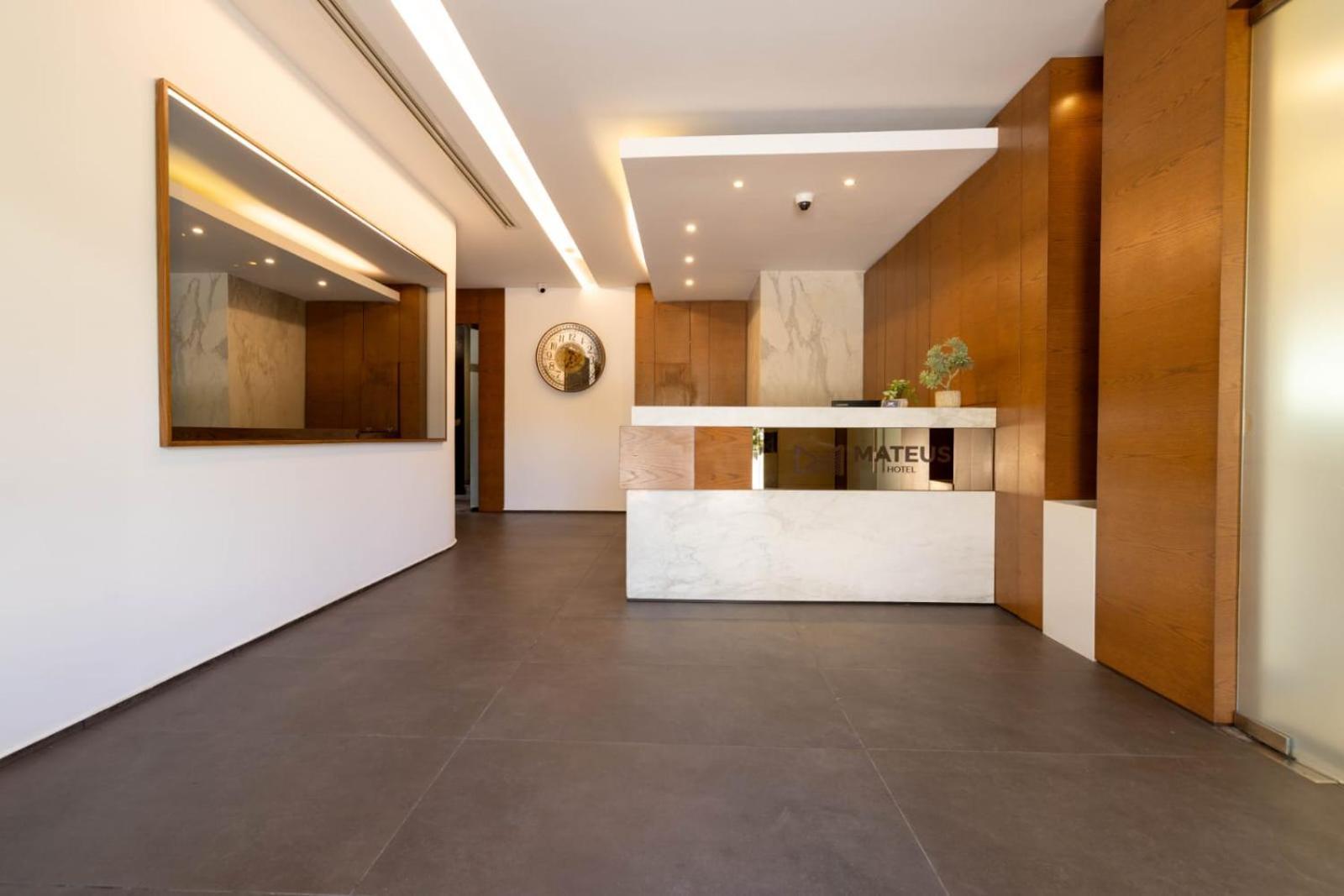 Mateus Hotel & Pool Jounieh Exterior foto