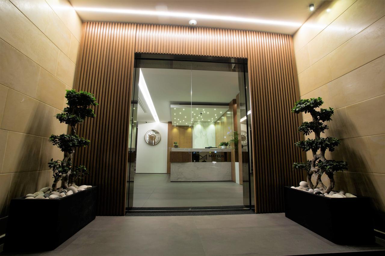 Mateus Hotel & Pool Jounieh Exterior foto